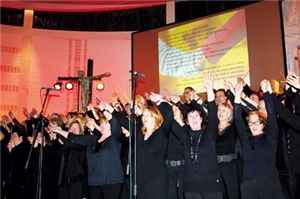 Göppinger Gospelnight 3-2011 Göppinger Gospelnight als Benefizaktion für Aktion Rückenwind